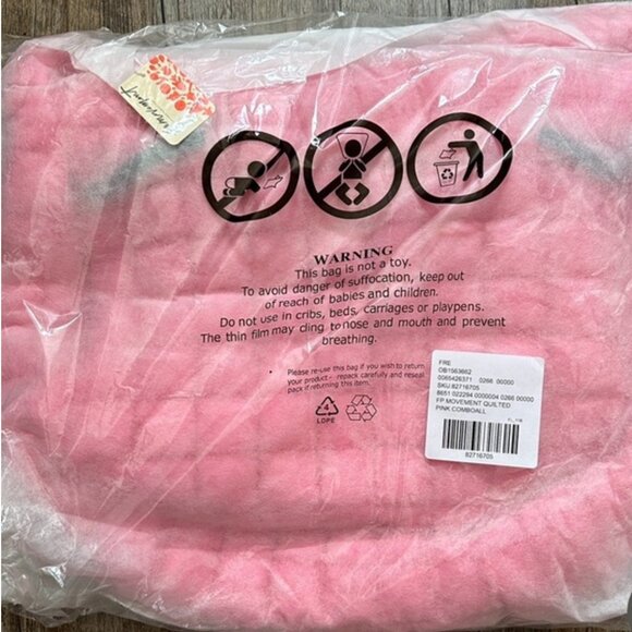 Free People Pink Bubblegum Quilted Carryall - Factory Sealed - NWT - Picture 4 of 17